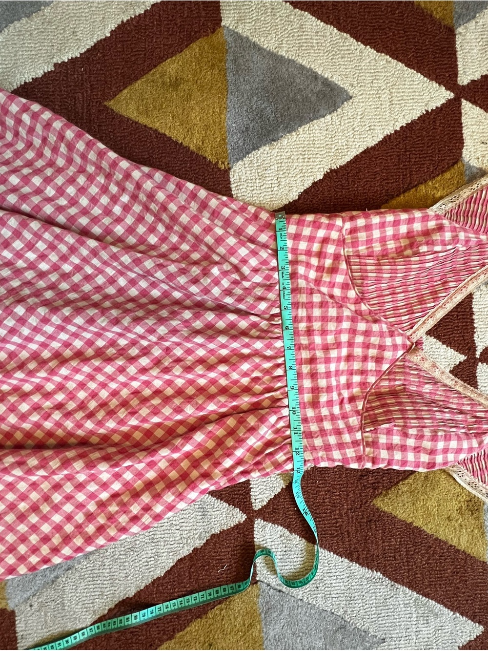 Lisa Says Gah Find Me Now Dress - Picture 4 of 7